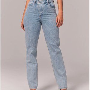 Curve Love Ultra High Rise 90s Straight Jean